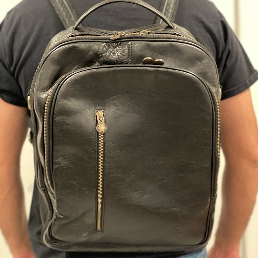 Italian Leather Backpack (unisex)
